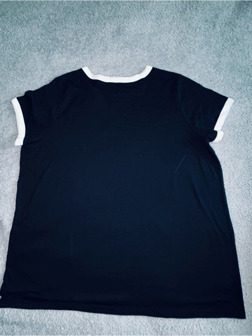 torrid size 2x Black Tee with White Trim and Pastel Hello Kitty Rainbow Graphic - Picture 4 of 4
